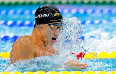 17岁大桥信打破200米蛙世界纪录:我都担心自己是不是“用兴奋剂”了
