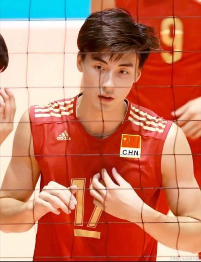 最帅男排队员！上过非诚勿扰的国手二传，退役后转型大学教练