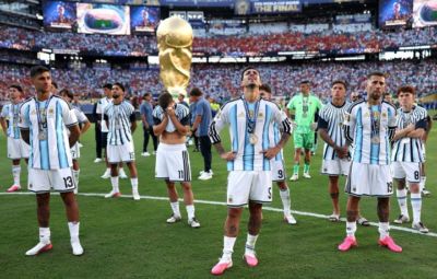 天空：FIFA准备调查阿根廷队赛后行为，涉及帕雷德斯、莫利纳等人