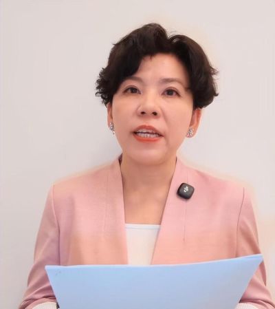 邓亚萍谈国乒男团不敌日本：整体打得还是很不错的，王楚钦在0：2的情况下连追三局很不容易，第四场确实是张本智和打得更好，研究比较充分