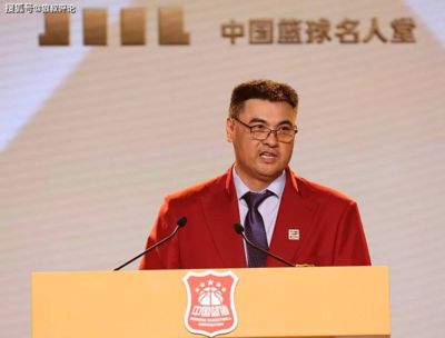 热议战神刘玉栋公开批评中国男篮软骨头，当时他为何这么生气？