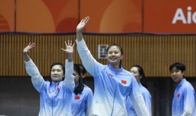 中国女排刚夺冠，队长龚翔宇就公布重大决定，宣布新去处！