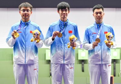 亚运会｜盛李豪强势卫冕 射击队夺双金破纪录