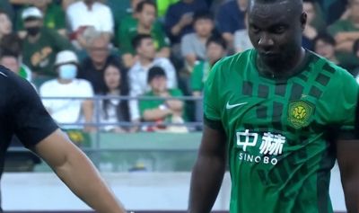 阿克洛惊艳首秀后伤退！12分钟独造2球，媒体人：绝对高级货