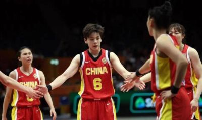 9月25日：宫鲁鸣真牛！中国女篮89-63大胜蒙古挺进4强，两招用人妙计是关键