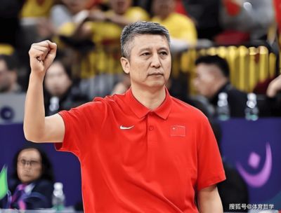男篮输20分！郭士强：球员很努力，但我不会给自己打分