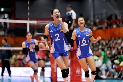 “复仇”成功！中国女排3比2击败泰国队晋级决赛