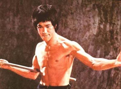 泰森亲口说打不过格雷西！UFC总裁称李小龙MMA之父，唐凯直言泰森跨规则算菜鸟：规则定胜负