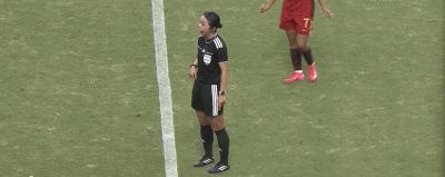 因中国女足没有递交换人申请，孙方欣被换上20分钟后染黄