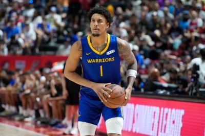 力压探花！两次直接交手伦德博格砍36分19板 布泽尔拿31分15板