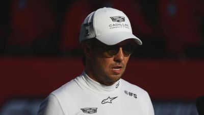佩雷兹因排位赛阻挡皮亚斯特里被罚退3位