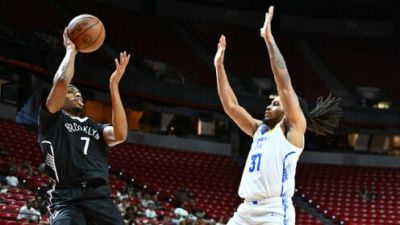 🏀夏联-篮网7人上双大胜雷霆 乌科马杜23+9 阿什沃思22分