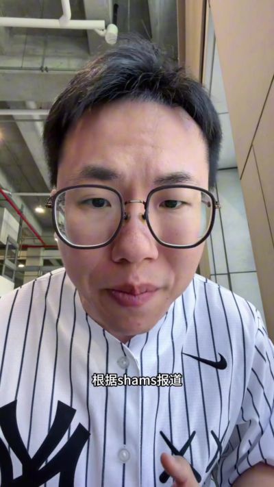 解说：内姆哈德换里萨谢？独行侠这才是真正的打劫式交易！