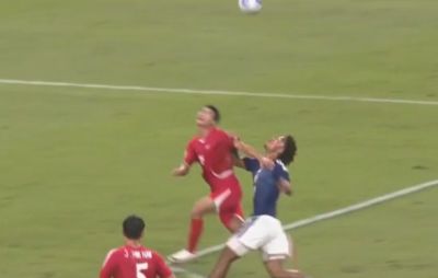 遭争议判罚出局！日媒：朝鲜U23球员赛后拒绝与日本U23列队握手