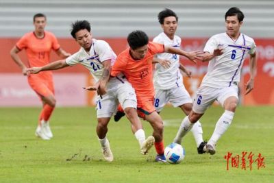 U23中国男足3：0泰国 时隔28年再进亚运会四强
