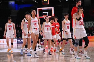 篮协定4冠，最好却仅第3，球迷：孩子都下滑什么程度了，还定985