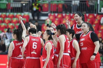 中国女篮战胜中国台北！张子宇14分，三人得分上双，一人出奇兵