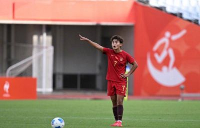 中国女足艰辛晋级四强，媒体热议：实力何在，对阵朝鲜难以期待奇迹
