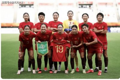 中国女足险胜越南晋级！王霜109分钟绝杀，是时候培养新人了