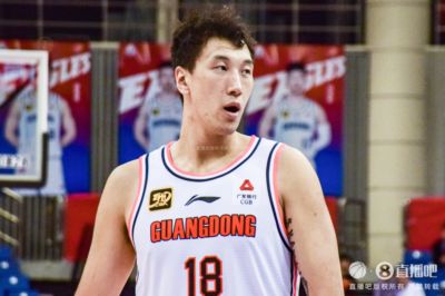 媒体人：杜润旺离队属正常换血 放其他队早会让他兼助教另做培养