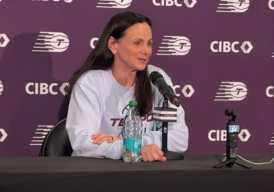 用词不当被停薪禁赛！WNBA多伦多主教练社媒向安吉尔·里斯道歉