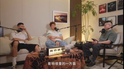 王哲林：世界杯打完我爸瘦了十几斤 压力我能扛&最怕就是家人承受