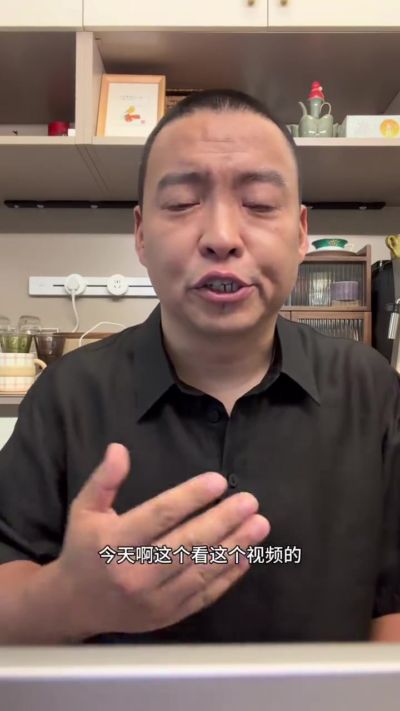 解说：不管是在语言还是身体方面 杨瀚森都在一点点地进步