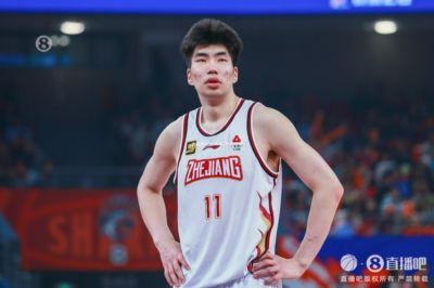 ：浙江队已与余嘉豪签下为期四年的B类合同