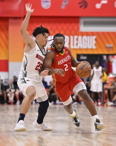 火箭自媒体：桑顿防守积极身体强壮 1.88米也能硬抗中锋