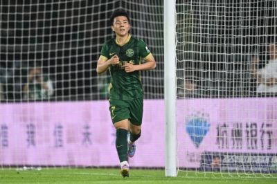 本赛季陶强龙中超打进4球,均是替补出场后在下半场补时阶段打进