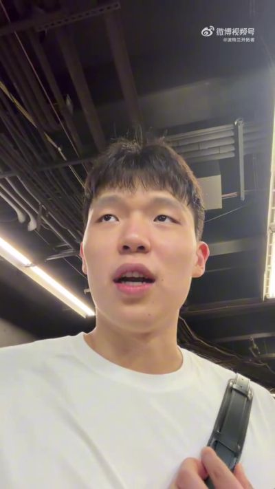 砍18+10+5！杨瀚森：今天打得还可以 非常感谢大家的支持