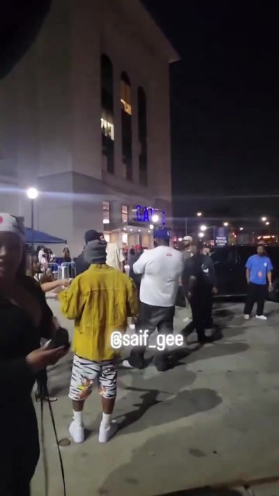 纽约球迷招募塔图姆：我们得帮你逃出波士顿 那种族歧视太严重