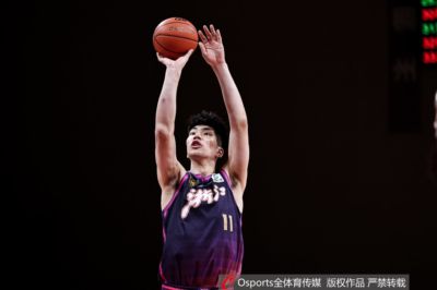 ：余嘉豪基本确定下赛季重返CBA 目前只差澄清信