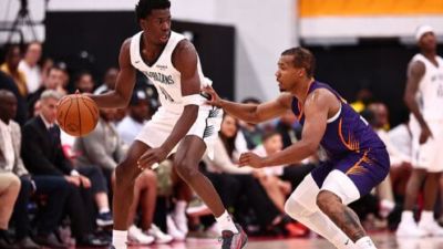 🏀夏联-鹈鹕力克太阳 马卢阿奇15+15 布雷亚10中1 巴夫金15分
