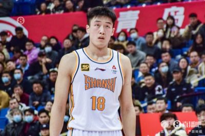 :山西男篮与韩霈瑜签订多年C类合同