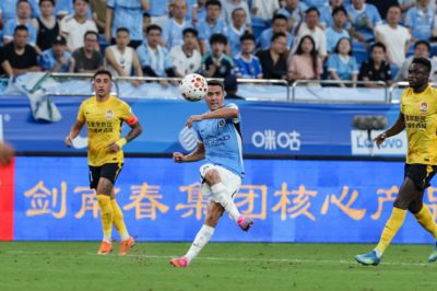 客负新鹏城!青岛西海岸各项赛事14场不败金身告破