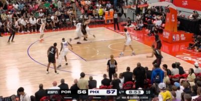 想得太简单了！杨瀚森持球突破试图上篮 马卢阿奇紧跟钉板大帽！