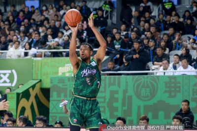 ：山东与祝铭震签下3+1C类合同 与陶汉林、高诗岩商讨续约