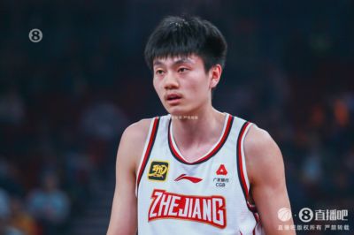 ：浙江与刘双语&周怡杉续约B类合同 仍在争取让余嘉豪回CBA