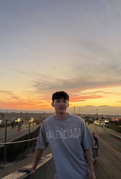 徐杰晒洛杉矶日落街拍！海外特训结束享受惬意时光 目前已回国