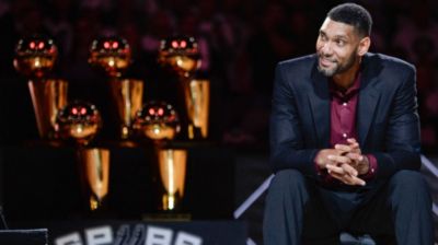10年前的今天：马刺基石邓肯宣布退役 石佛结束19年NBA生涯