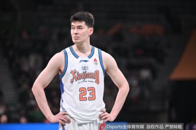 ：新疆男篮与阿不都沙拉木签订为期三年顶薪续约合同
