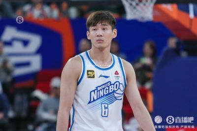 ：山西男篮将与宁波后卫王俊杰签下三年C类合同