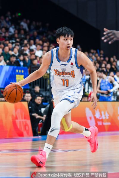 :新疆男篮与齐麟达成多年顶薪续约一致