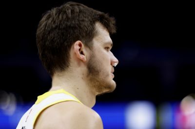 霍里：凯斯勒进NBA后没打多少比赛 他凭啥值那份合同及那些选秀权