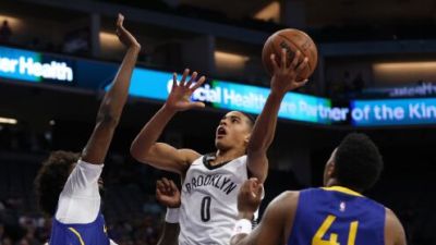 🏀夏联-篮网5人上双轻取勇士蓝 杰明23+8+5 6号秀布朗10+4