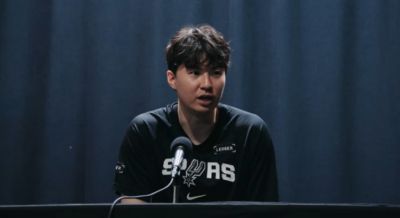 李贤重:我能感受到队友很愿意传球给我 信任我的能力