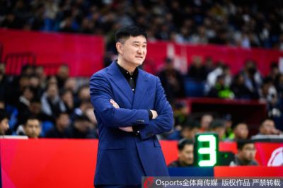 苏群：杜锋现在的精力都在粤BA上面 这是广东省非常重视的比赛