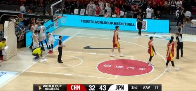 形势很不利！中国男篮第二节连续被打反击 目前落后日本男篮11分