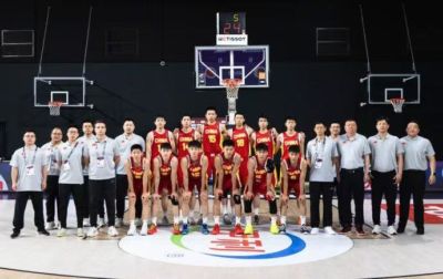 媒体人：U17法国队不是铁板一块 需要自己把握机会拼过这关